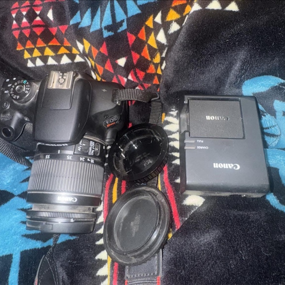 Canon Black Rebel T7 with Lens and Charger Kit